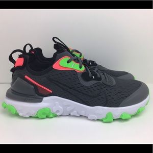 Nike React Vision WW GS Size 7Y NWOT